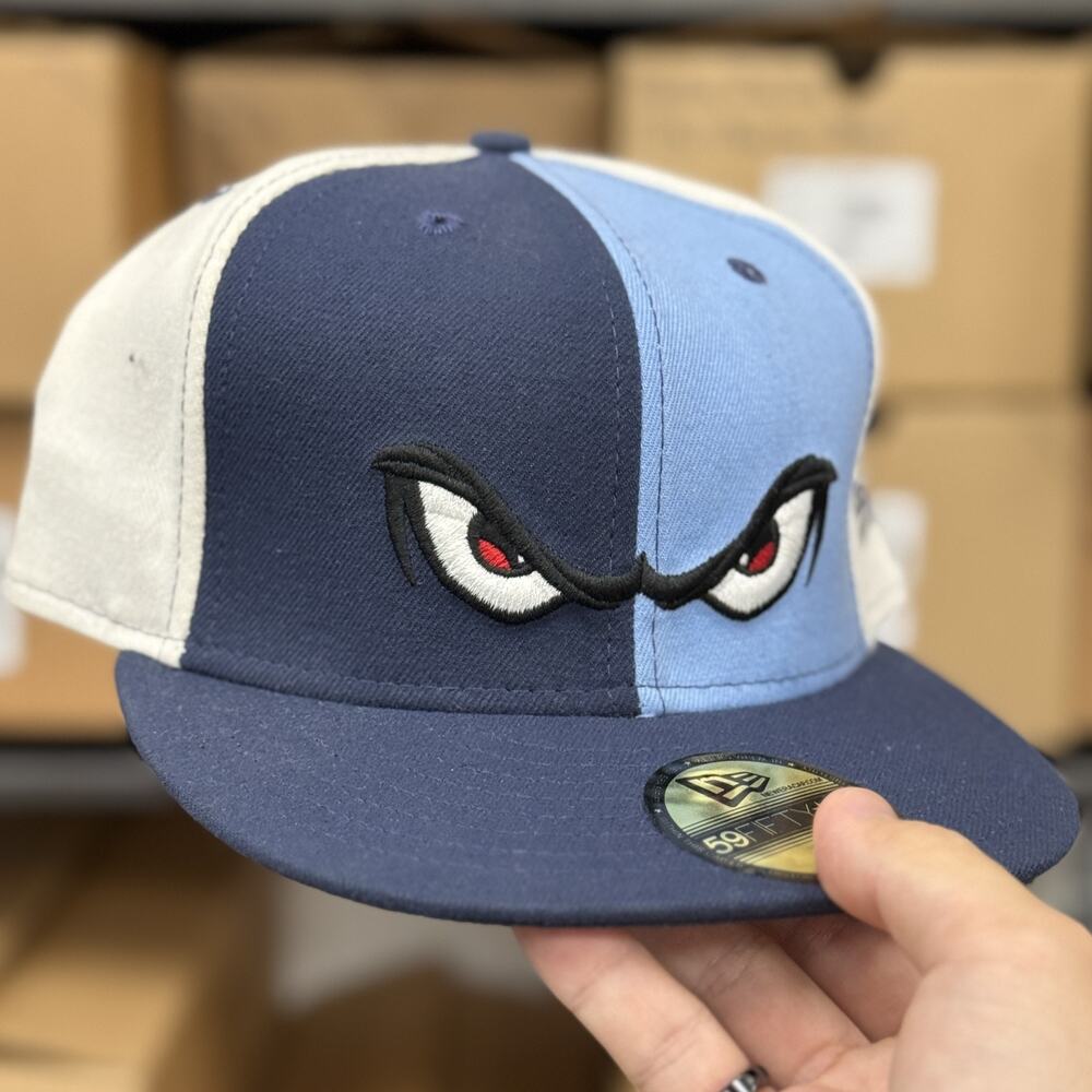New Era 59FIFTY Lake Elsinore Storm Fitted Hat Eyes Logo 2004 MiLB Navy 7 5/8
